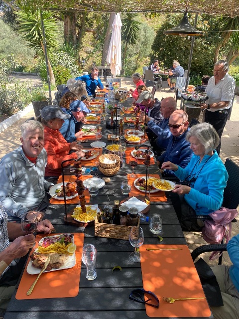 16 for lunch al fresco and lots of banter